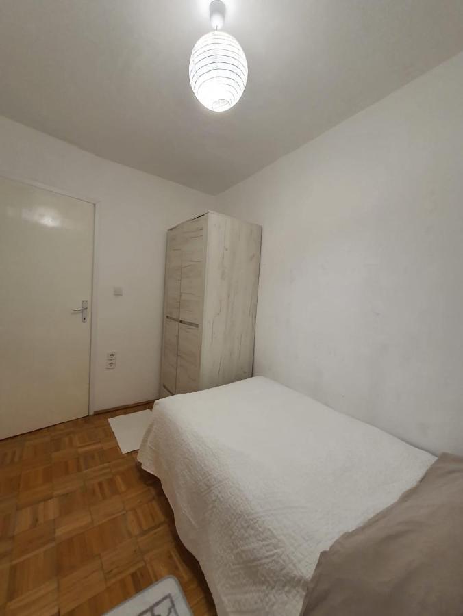 Apartment Vinjerac II Bagian luar foto