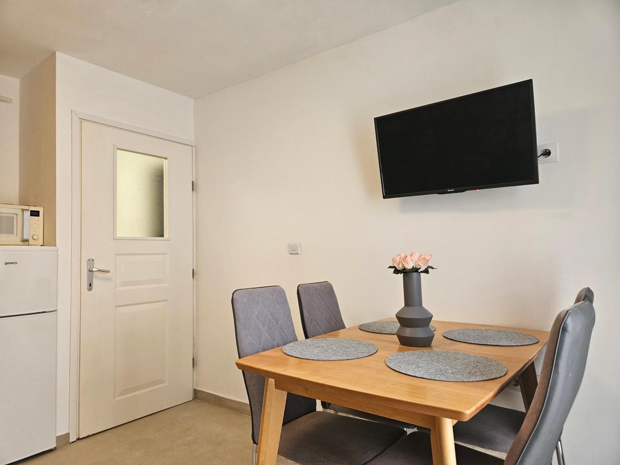 Apartment Vinjerac II Bagian luar foto